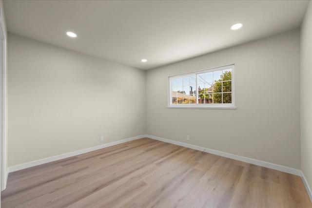 2206 San Antonio Place, Santa Clara CA: https://media.crmls.org/mediaz/9deb6dd6-e6d3-45f2-b2f9-49986d48f814.jpg
