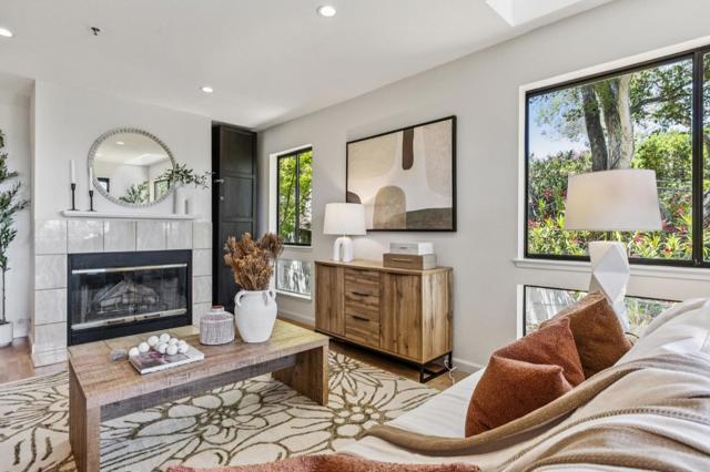 438 Portofino Drive, San Carlos CA: https://media.crmls.org/mediaz/9dec5234-fcd8-422f-868a-160bd43fec78.jpg