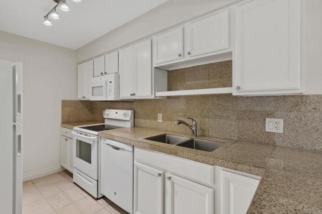 Image 10 of 22 For 1100 Amado Road 15d1