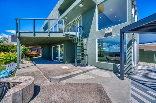 420 Seaview Drive, Aptos CA: https://media.crmls.org/mediaz/9df08e6d-6979-446d-b957-d4ae5ec75898.jpg