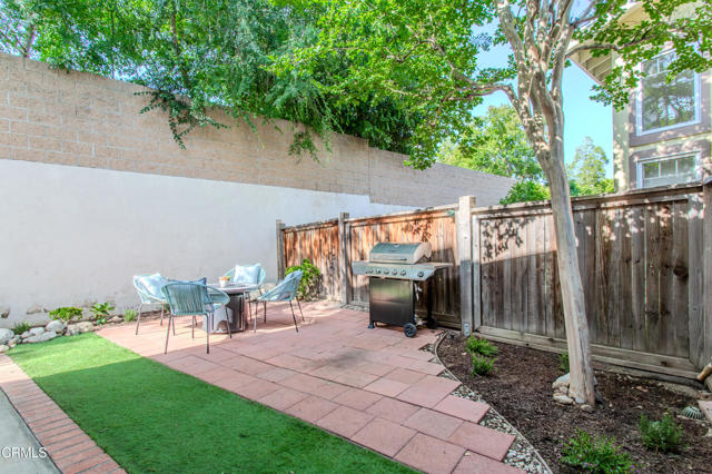 2759 Butter Creek Drive, Pasadena CA: https://media.crmls.org/mediaz/9df14616-02f0-41f6-8d63-62641f28df22.jpg