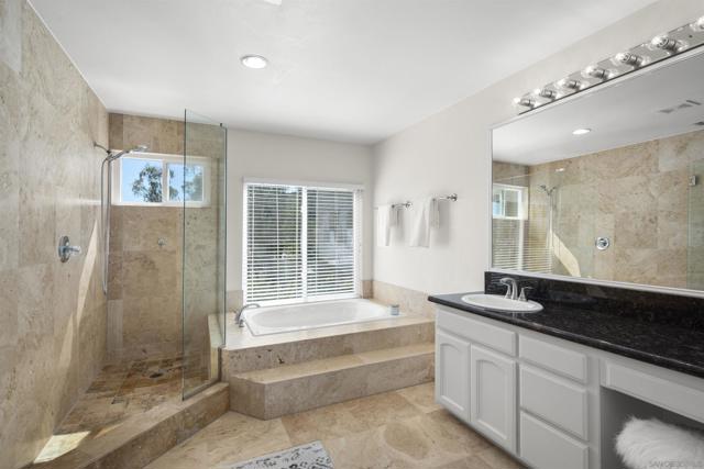 6968 Talisman Ct, San Diego CA: https://media.crmls.org/mediaz/9df148f2-fff7-4752-80b4-2ac2322fd725.jpg