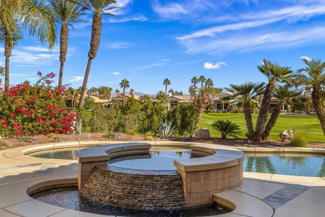 49606 Montana Way, La Quinta CA: https://media.crmls.org/mediaz/9df272af-294b-4022-a08f-7ab78bf21117.jpg