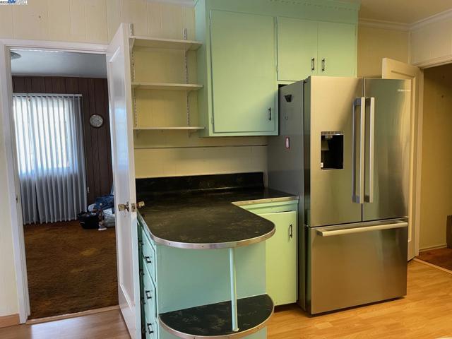 310 Taylor St, Fairfield CA: https://media.crmls.org/mediaz/9df2934a-7a92-4f49-9953-636b655165d5.jpg