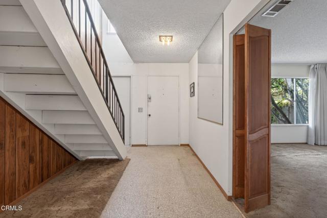 Detail Gallery Image 7 of 42 For 2087 Airedale Ave, Ventura,  CA 93003 - 4 Beds | 2 Baths