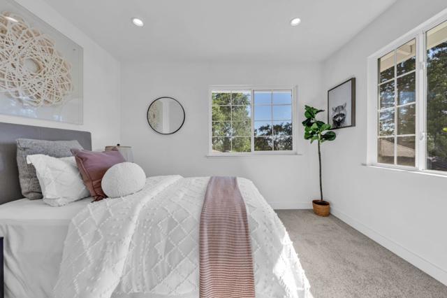 23951 Spalding Avenue, Los Altos CA: https://media.crmls.org/mediaz/9df35bfc-5b7d-4a1a-a85b-0b7998a2b00c.jpg