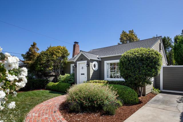 945 Evelyn Street, Menlo Park CA: https://media.crmls.org/mediaz/9df4e07f-8ac9-40cb-839f-8c029719caa1.jpg