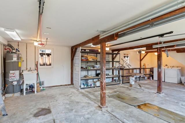 28 Clarendon Road, Burlingame CA: https://media.crmls.org/mediaz/9df56231-57c5-4c62-ad0c-02d4e3583e53.jpg