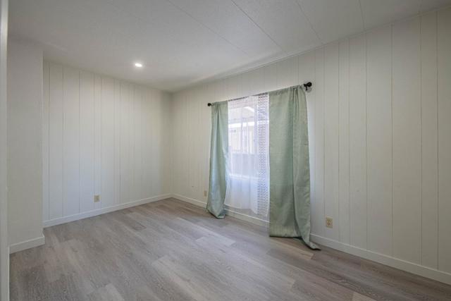 13990 Monte De Oro, Castroville CA: https://media.crmls.org/mediaz/9df56cbe-11f6-4999-af6e-e4825e5f11d9.jpg