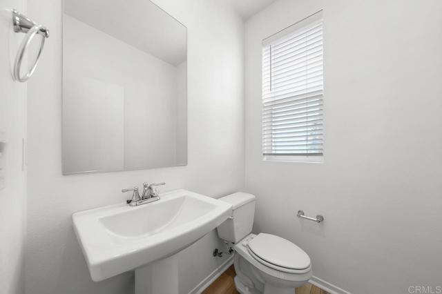 Detail Gallery Image 10 of 49 For 5232 Beachfront Cove St #81,  San Diego,  CA 92154 - 4 Beds | 3/1 Baths