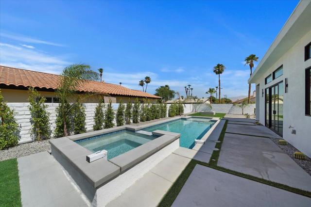 78525 Orcabessa Drive, Bermuda Dunes CA: https://media.crmls.org/mediaz/9df6300c-5ab2-4b78-9931-e0b838bf2066.jpg
