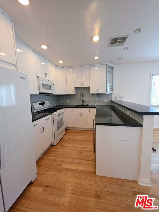 109 Brooks Avenue, 4 photo 7
