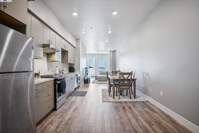 42111 Osgood Rd, Fremont CA: https://media.crmls.org/mediaz/9df7a2a4-ce02-4ba5-b72c-22b3e7d1a0f4.jpg