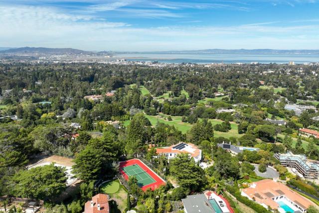150 New Place Road, Hillsborough CA: https://media.crmls.org/mediaz/9df7c667-384f-4eb7-a7ca-6f17bd7fd6e0.jpg