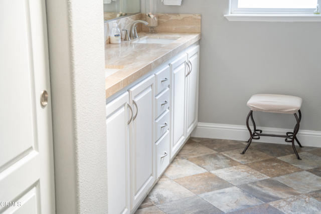 Detail Gallery Image 35 of 49 For 229 Remington Ave #229,  Ventura,  CA 93003 - 2 Beds | 2 Baths