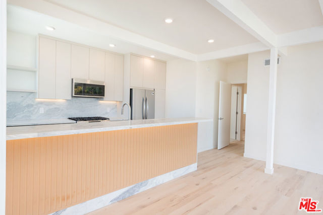 7273 Birdview Avenue, Malibu CA: https://media.crmls.org/mediaz/9dfa0ea1-2d1c-494f-aa5d-143a0d8e83f8.jpg