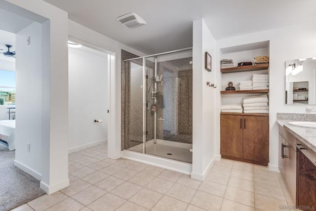 3650 5th Avenue, San Diego CA: https://media.crmls.org/mediaz/9dfa1d96-7b8a-45db-b68d-180ec15b476a.jpg