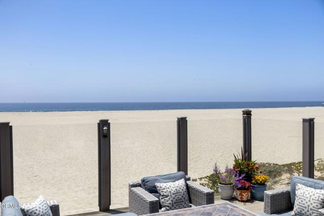 Detail Gallery Image 19 of 64 For 325 Ocean Dr, Oxnard,  CA 93035 - 5 Beds | 3 Baths