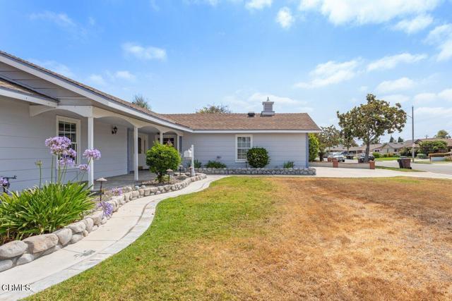2505 E Lizbeth Avenue, Anaheim CA: https://media.crmls.org/mediaz/9dfd1bc0-dc0d-4ee2-9647-b10c4753228a.jpg