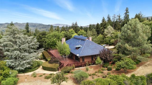 24616 Miller Hill Road, Los Gatos CA: https://media.crmls.org/mediaz/9dfde800-7be2-40fc-b3d8-1fb5ed2e1ecb.jpg