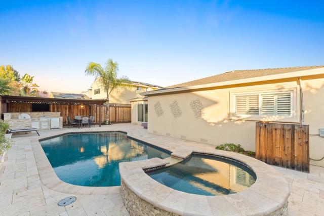775 Sunset Glen Drive, San Jose CA: https://media.crmls.org/mediaz/9dfe16f2-e25e-4378-8fc2-026fc6d2df6e.jpg