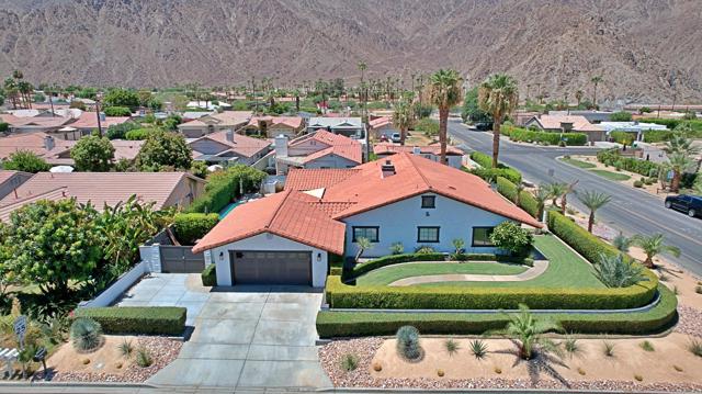 77655 Avenida Montezuma, La Quinta CA: https://media.crmls.org/mediaz/9dfe67d7-eacf-4c83-bea2-94e3dc228052.jpg