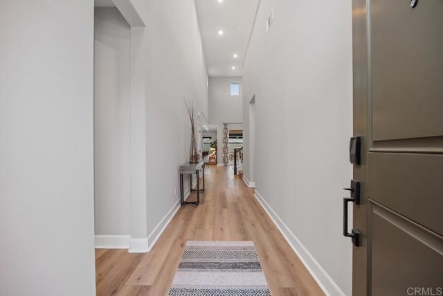 947 LINDBERGH Drive, San Marcos CA: https://media.crmls.org/mediaz/9dffa5de-f9cd-4289-b418-f0fe64ce3ac8.jpg