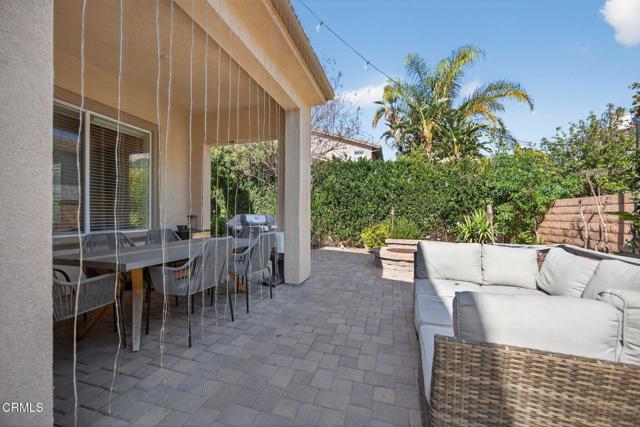 Detail Gallery Image 8 of 42 For 8514 Morningstar Ln, Canoga Park,  CA 91304 - 4 Beds | 4 Baths