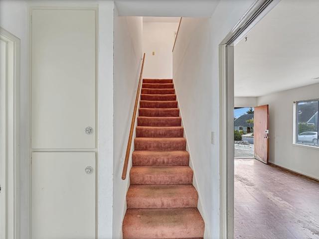324 Glencourt Way, Pacifica CA: https://media.crmls.org/mediaz/9e003006-20b6-44ae-b03d-d2d628e34709.jpg