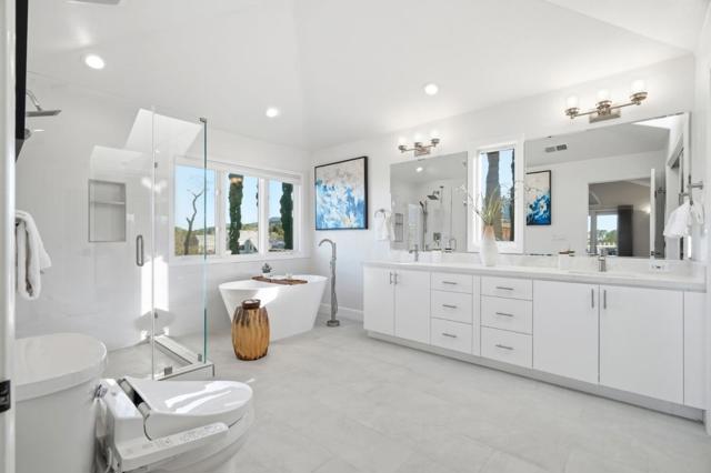 12950 Cortez Lane, Los Altos Hills CA: https://media.crmls.org/mediaz/9e019f94-ad53-4280-b964-af9eda891d78.jpg