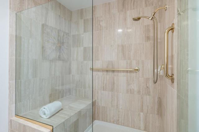 1 W Edith Avenue, Los Altos CA: https://media.crmls.org/mediaz/9e03a7e1-46f8-4c85-aa06-06d7c7c6463b.jpg