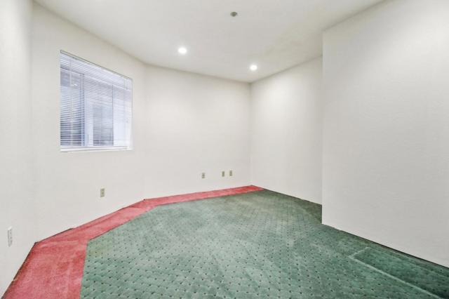 495 Lincoln Avenue, Sunnyvale CA: https://media.crmls.org/mediaz/9e0433d8-980c-4fe3-bd81-fb725163d372.jpg