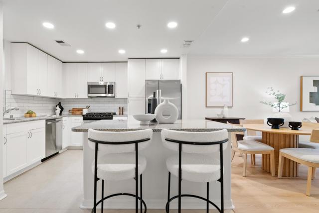 3901 Lick Mill Boulevard, Santa Clara CA: https://media.crmls.org/mediaz/9e07592c-4e52-4ac5-94cd-ba2ca3e671c0.jpg