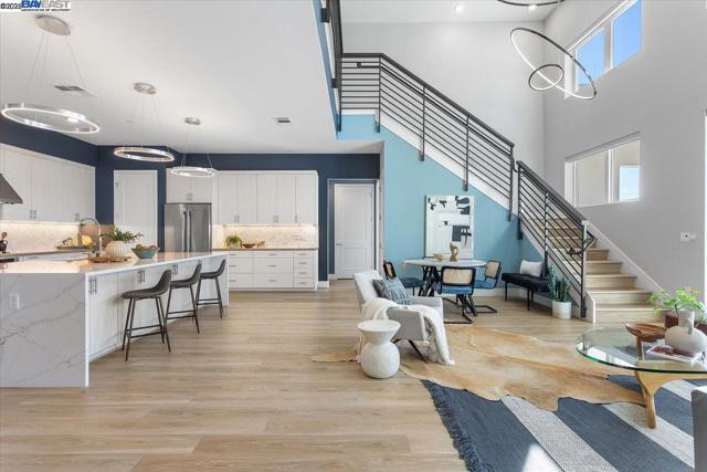 2250 Kilowatt Way, Fremont CA: https://media.crmls.org/mediaz/9e07a68f-97cd-4bbb-9a7e-474b5fce54d6.jpg