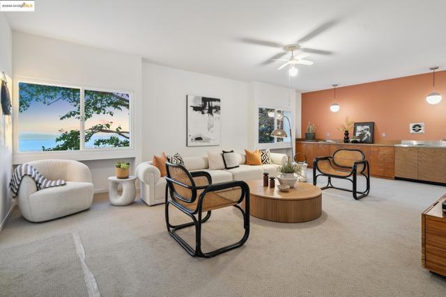 120 Hill Rd, Berkeley CA: https://media.crmls.org/mediaz/9e07c981-d117-42d5-b736-e831ef74ed6e.jpg