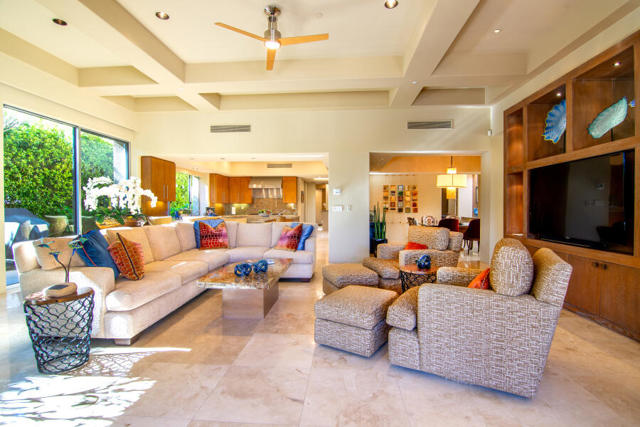 630 N Cahuilla Road, Palm Springs CA: https://media.crmls.org/mediaz/9e081b44-86f9-4cc3-b3a7-9498c094a03c.jpg