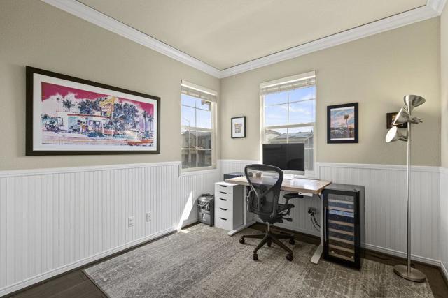 978 Martin Trail, Daly City CA: https://media.crmls.org/mediaz/9e0880e2-d683-4b93-8ede-11d2ba13f037.jpg