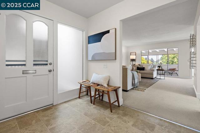 2200 Pine Knoll Dr, Walnut Creek CA: https://media.crmls.org/mediaz/9e08de4e-27b1-47dc-a2c4-dab9bf61fa11.jpg