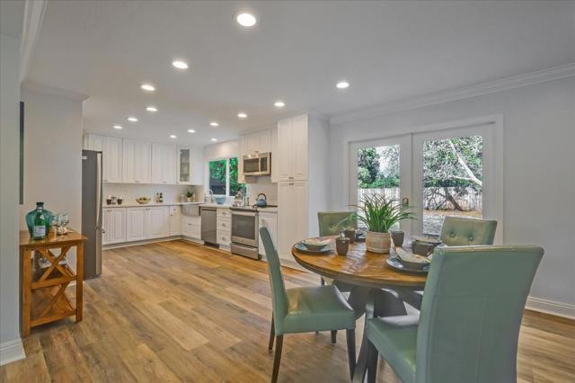 621 Monterey Avenue, Capitola CA: https://media.crmls.org/mediaz/9e09c508-fd0c-4d17-8aee-50cf60c56355.jpg