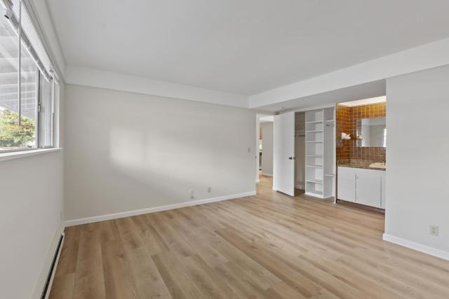 500 W Middlefield Road, Mountain View CA: https://media.crmls.org/mediaz/9e0b5484-e518-45a6-a664-734fda6a7711.jpg