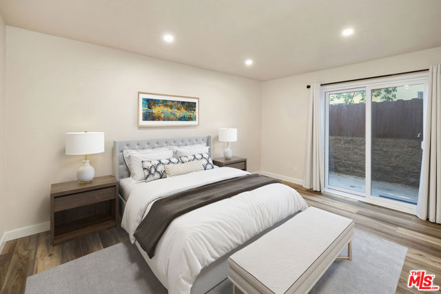 333 W Alameda Avenue, Burbank CA: https://media.crmls.org/mediaz/9e0ecbb8-d378-45d6-8918-f93e204d1470.jpg