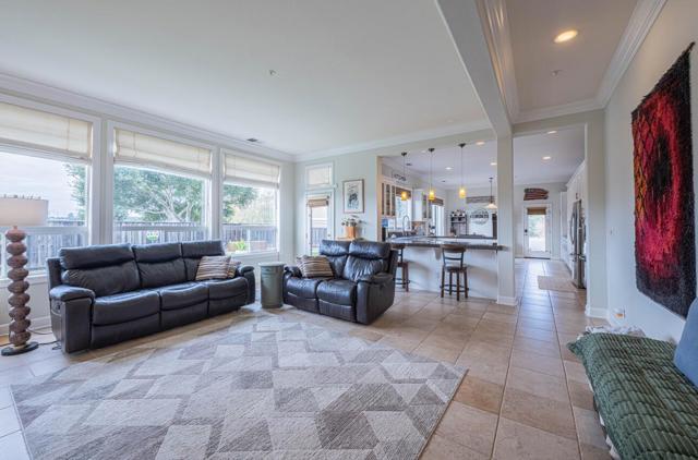 17403 Avenida Los Altos, Salinas CA: https://media.crmls.org/mediaz/9e0f2cc7-cbe0-49ca-ab75-d10f8073785f.jpg