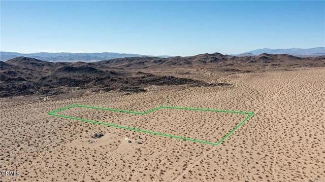 Detail Gallery Image 7 of 22 For 67090 Sunny Sands Dr, Joshua Tree,  CA 92252 - – Beds | – Baths