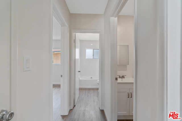 945 N Ditman Avenue, Los Angeles CA: https://media.crmls.org/mediaz/9e1151fd-e36d-43e1-a193-0332ac0d360c.jpg