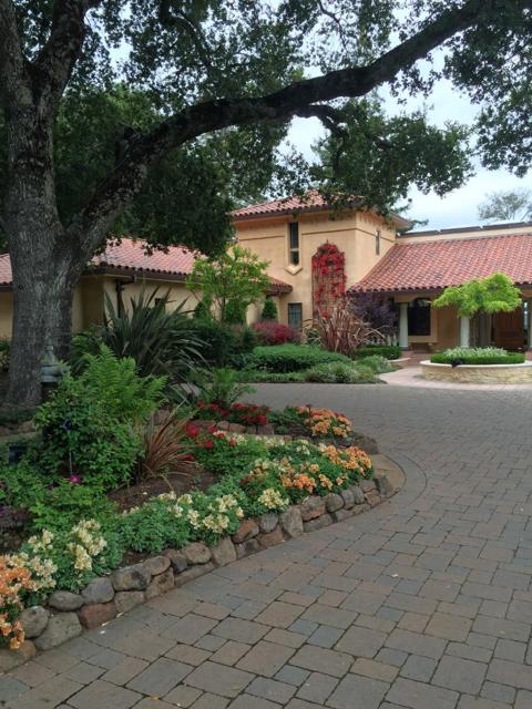 21106 Brush Road, Los Gatos CA: https://media.crmls.org/mediaz/9e122675-3ac2-456d-9886-e242a4ce3abf.jpg