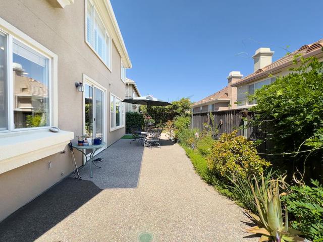 1675 Via Cortina, San Jose CA: https://media.crmls.org/mediaz/9e12f8da-21cb-4d60-a6d0-8b1ed9688557.jpg