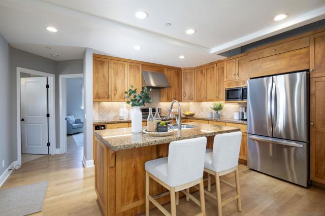 145 3rd Street, Encinitas CA: https://media.crmls.org/mediaz/9e135955-2013-4167-92cc-5c467c7e8070.jpg