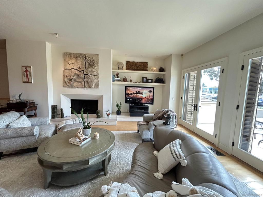 1841 Montgomery Cardiff By The Sea - photo 19
