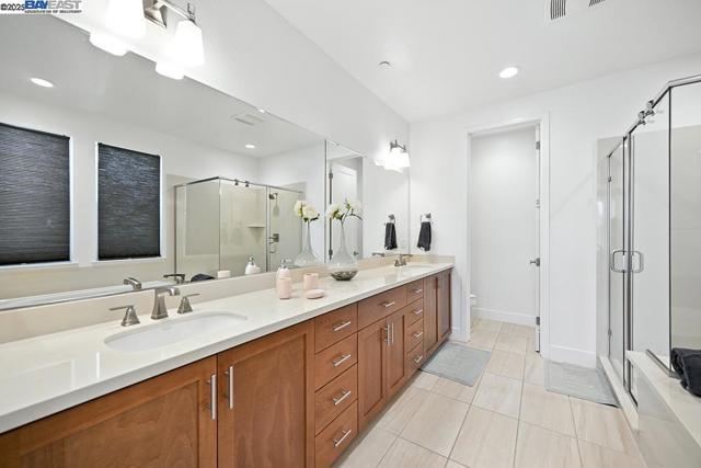 2100 Carbondale, Dublin CA: https://media.crmls.org/mediaz/9e1502e2-8668-481c-a73c-fda304cbb73a.jpg