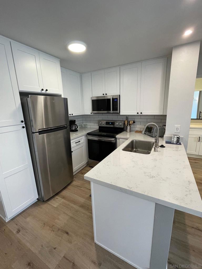 1801 Diamond Street - photo 2